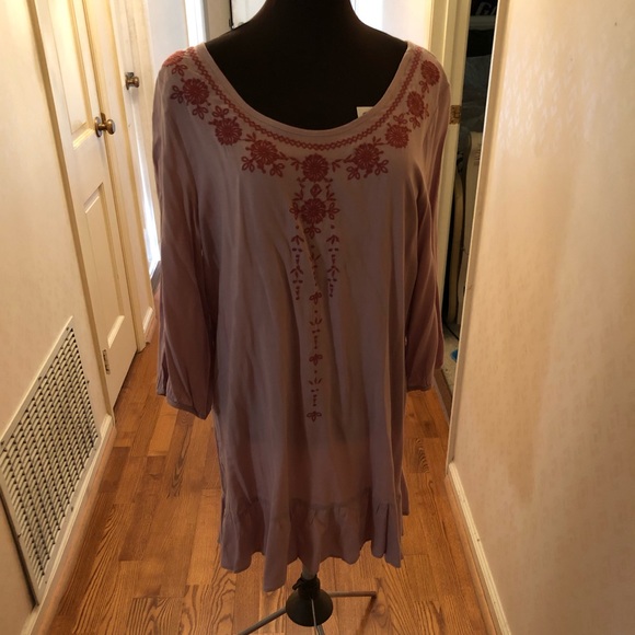 JODIFL Dresses & Skirts - 100% Rayon Sz L swing type dress/shirt